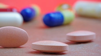 Statins: close-up pills 531942406