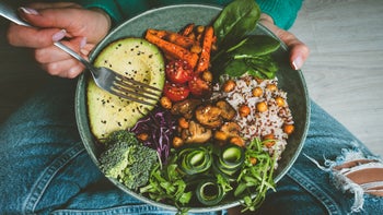 diet-nutrition: closeup vegan bowl of vegetables 1391089588