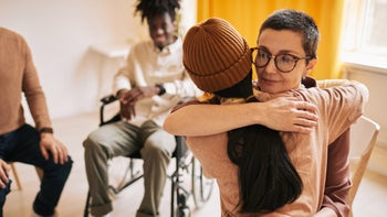 Mental health: Body dysmorphia: hug-group-therapy 1320910671