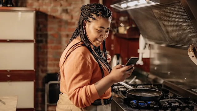 diet-nutrition - woman_preparing_a_meal_1186216014