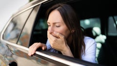 The recommended meclizine dosage is 25 mg to 50 mg an hour before traveling. Read here for information on safe meclizine doses and those who should avoid it.