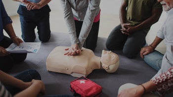 Heart: cpr class dummy practice 635823956