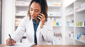 Buprenorphine naloxone: pharmacist on the phone 1550606470