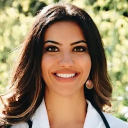 Aunna Pourang, MD