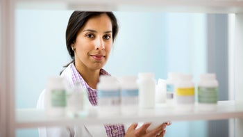Pharmacists: pharamcist portrait 155597963