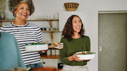 Voquezna starts working quickly to reduce stomach acid. Read on to learn more about how to get the most from this acid-reducing medication.