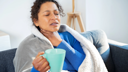 How long does COVID-19 last, and is there any way to feel better faster? Several home remedies may help. Here’s what you need to know.