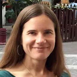 Kate Dubé, LCSW