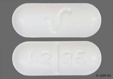 White Oblong 42 35 - Metoclopramide Hydrochloride 10mg Tablet
