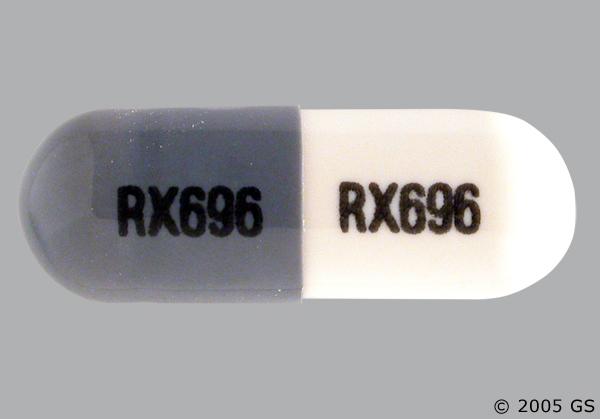 200 mg of minocycline