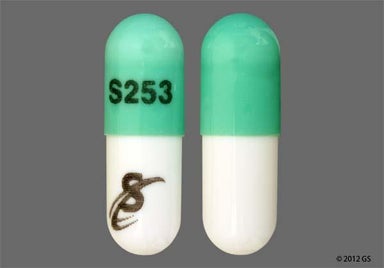 Green And White S253 S - Chlordiazepoxide Hydrochloride 25mg Capsule