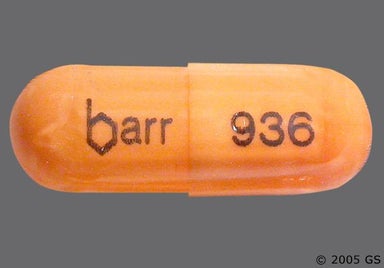 Orange Capsule barr 936 - Claravis 40mg Capsule