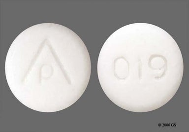 White Round LOGO - Gas Relief 80mg Chewable Tablet